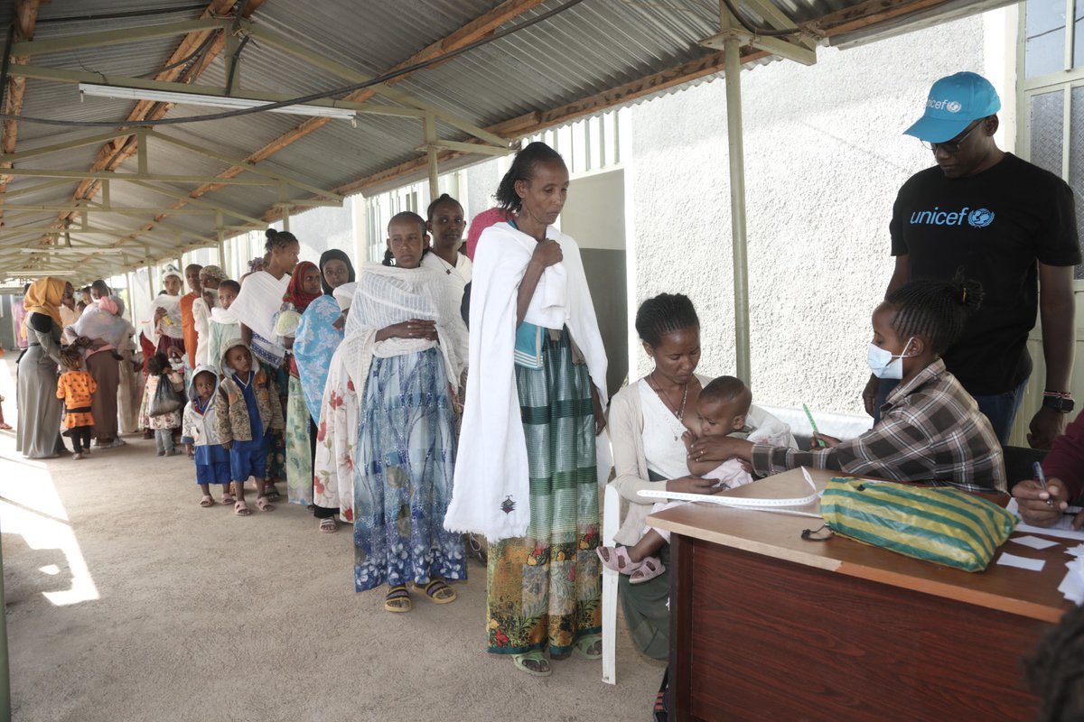 UNICEFEthiopia's tweet photo. UNICEF, WHO and the Regional Health Bureau have launched yesterday the integrated measles campaign in #Tigray, targeting over 800,000 children aged 6-59 months. [A thread] https://t.co/azWZ8YhumW