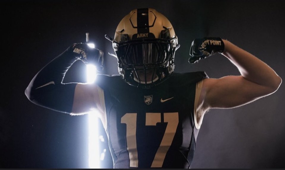 altwiesjackson's tweet photo. Thanks to Army football, @CoachJeffMonken , @CoachSeanCronin, @CoachJohnLoose, @CoachBPowers for an elite junior day experience at West Point. See you soon. Honor Duty Country! @ArmyWP_Football @PNHuskieFB @CoachTwichPN @josephpatrick20 https://t.co/FYZ2PP3oH5