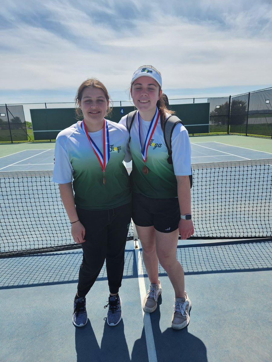 TiogaVolleyball's tweet photo. CONGRATULATIONS TO OUR FRESHMEN, EMILY BALLINGER &amp; AMELIA STRITTMATTER FOR EARNING 3RD PLACE IN WOMENS DOUBLES AT DISTRICT!! https://t.co/UJNcMJUmHD