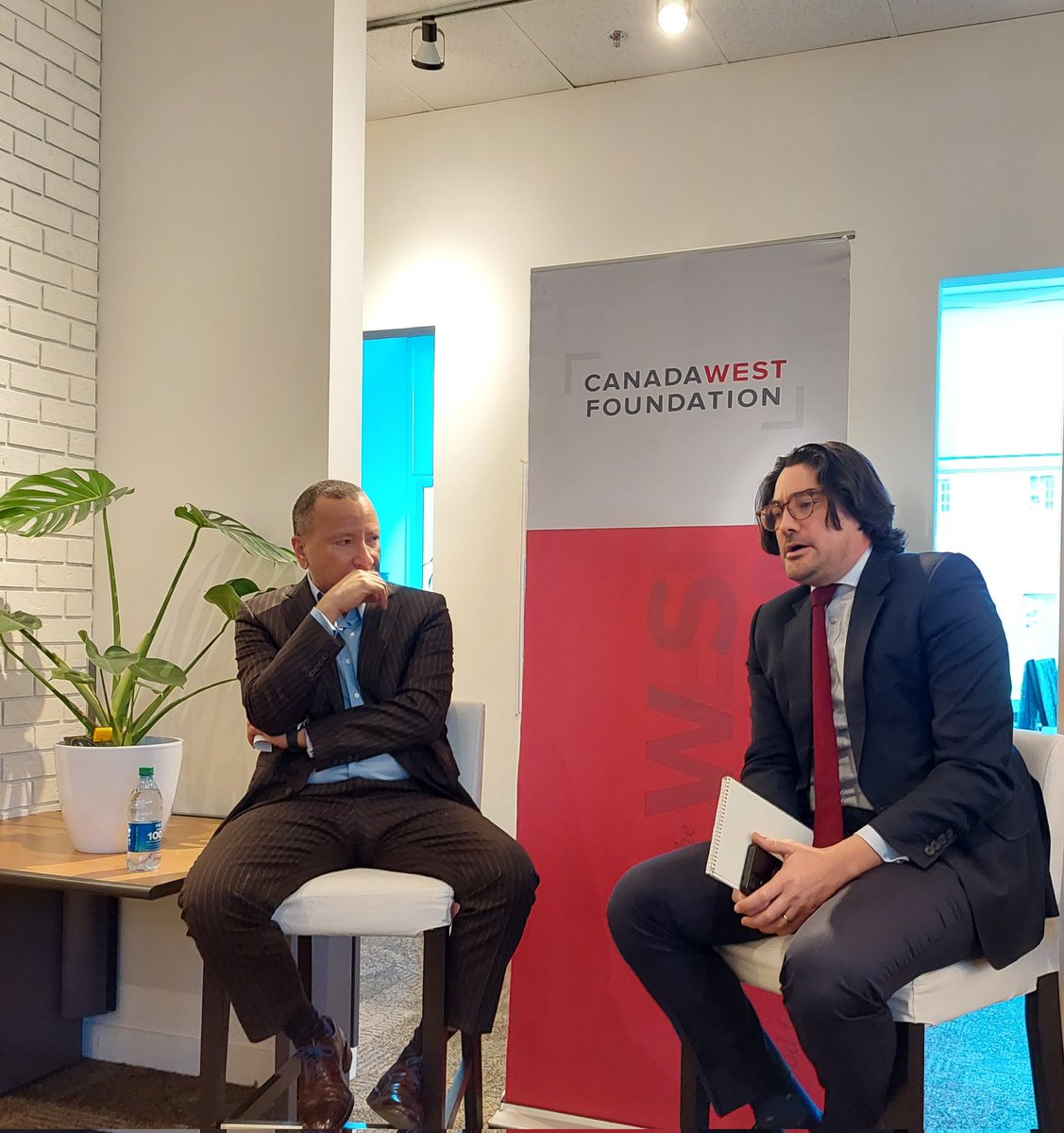 N_BaudouinCG's tweet photo. 🙏 @CanadaWestFdn for hosting today a wide ranging Q&amp;A session on 🇨🇵🇨🇦trade relations&amp;CETA around @MorganLarhant Economic Dpt head @franceaucanada. CETA has indeed increased the size of 🥧for companies from both side by 25% from 2016 to 2023. https://t.co/GtvaqvKefb