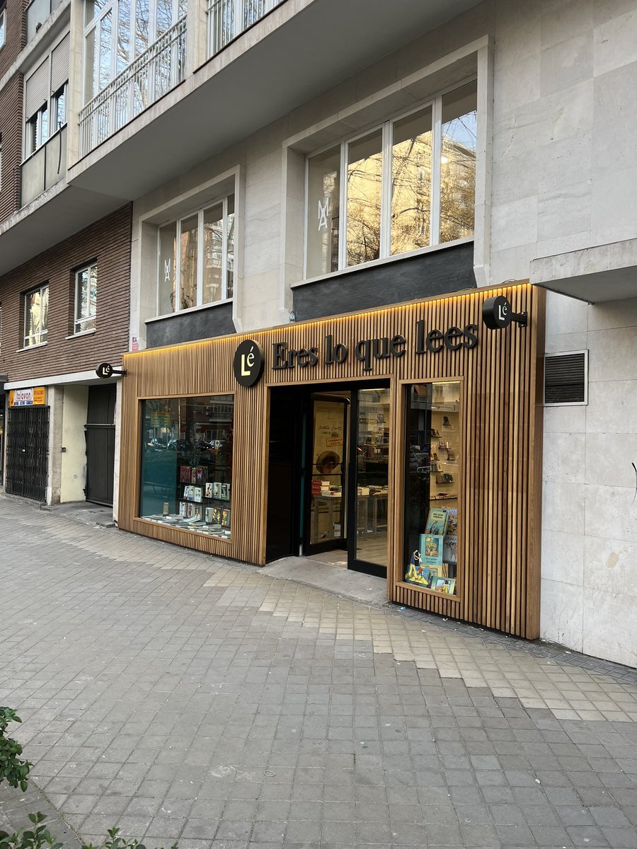 Madera natural 🌱, la gran apuesta de REBUILD, Madrid. 🇪🇸