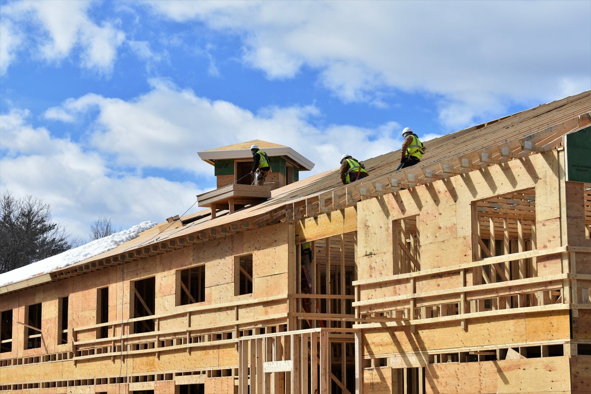 Avesta Housing has more than 700 new homes in the development pipeline, more than 150 of which are expected to open in 2023. Click here to get the scoop on what's scheduled to open and when, and how to apply for an apartment: conta.cc/4052HDn
#avestahousing #housingcrisis