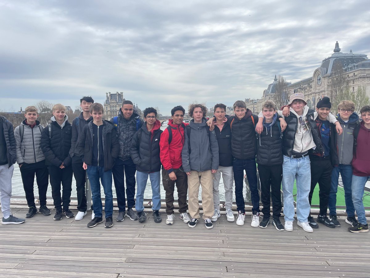 HamptonFrench tweet media