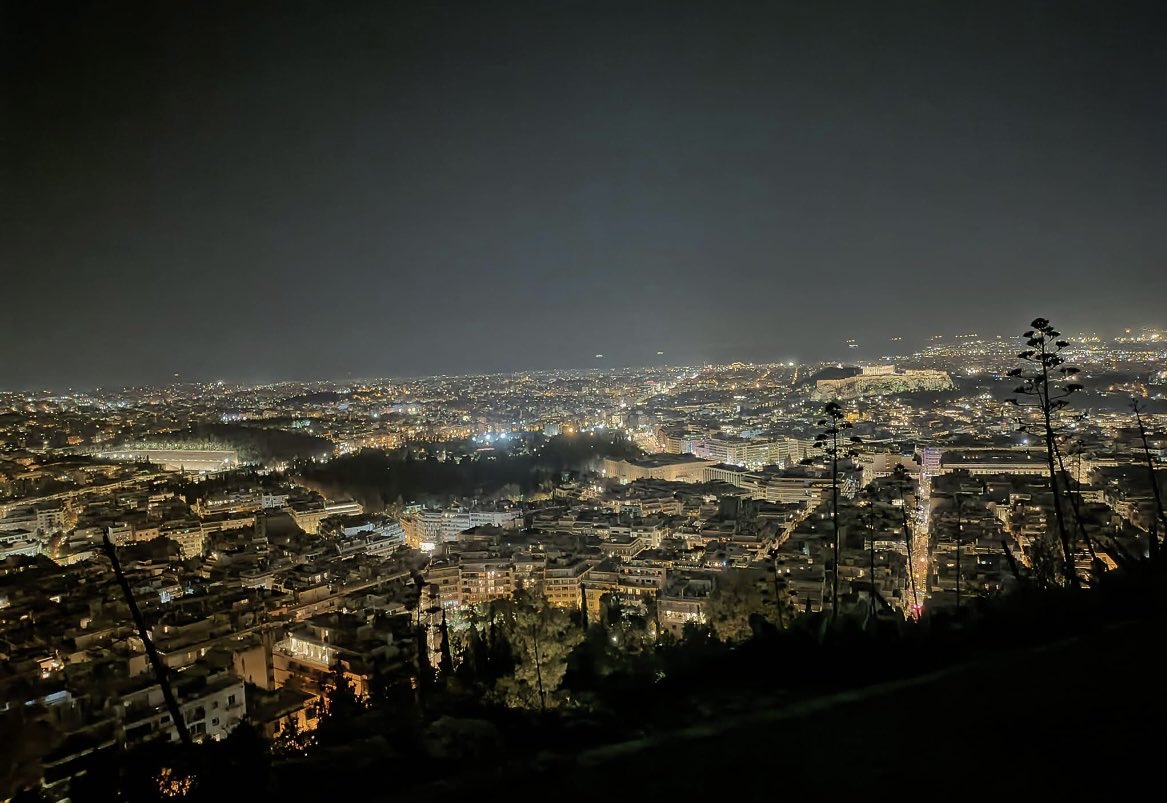Athens from Lycabettus Hill 💫

Gn💋