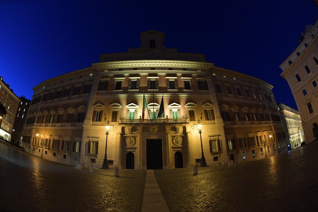 Camera dei deputati tweet media