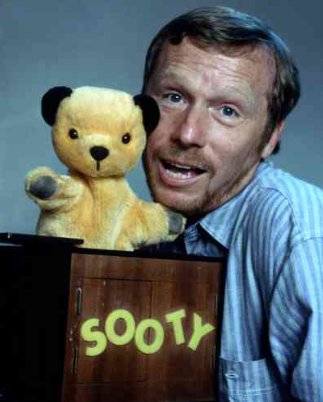 A very happy birthday to the legendry Matthew Corbett who is 75 today! 