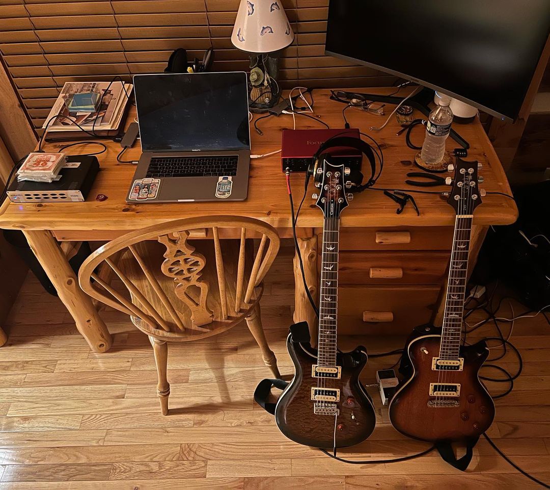 WeAreFocusrite's tweet photo. One week vacation in the mountains = one week to record guitars for my upcoming album! 🎸

📸: onceablasphemer https://t.co/0o45C8RLMo
