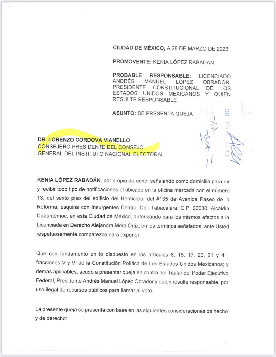 kenialopezr's tweet photo. Como lo anuncié en #LaContraMañanera:

DENUNCIÉ a @lopezobrador_, ES UN DELITO que llame a votar a favor de morena, con recursos públicos.

🔃 COMPARTE y hagamos que cumpla la ley aunque le cueste trabajo. https://t.co/xKInVyQBRb