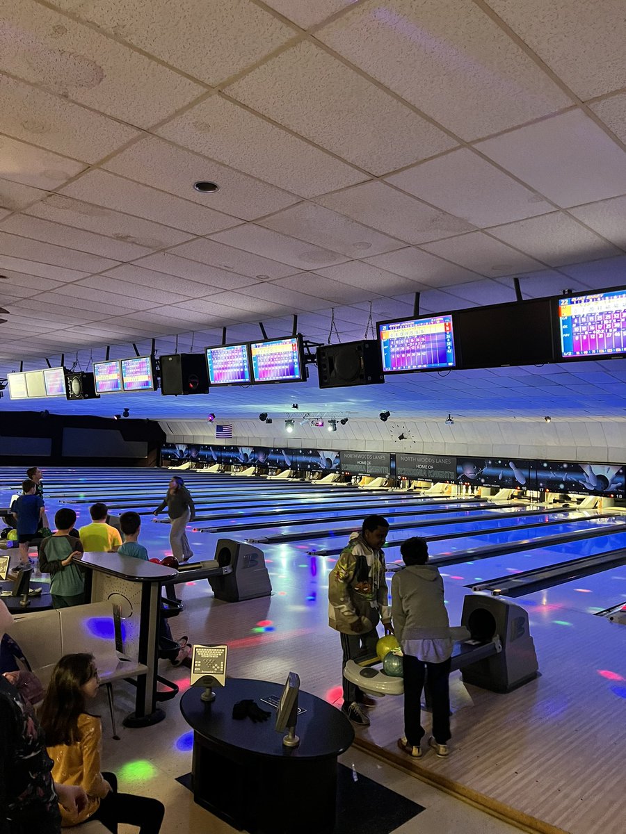The Lee Eaton Bowling league is coming to an end… so proud of all of these kiddos and how much they have improved! Can’t wait until next year!  🎳 #LeeEatonRocks <a href="/LEelementary/">Lee Eaton Intermediate Knights</a>