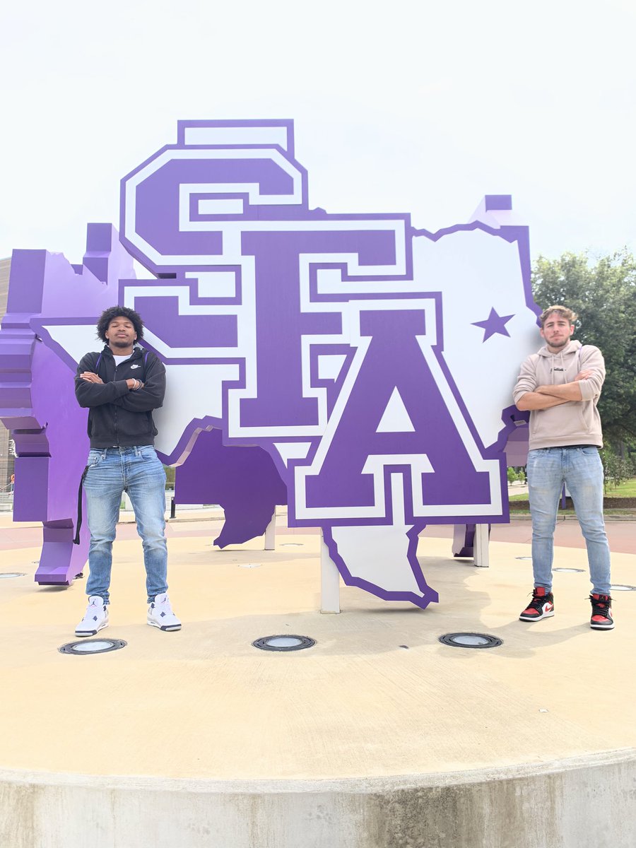 elijah_bergin's tweet photo. SFA Tour ⚪️🟣 #college #collegetour #axeemjacks https://t.co/eB15URLdD5
