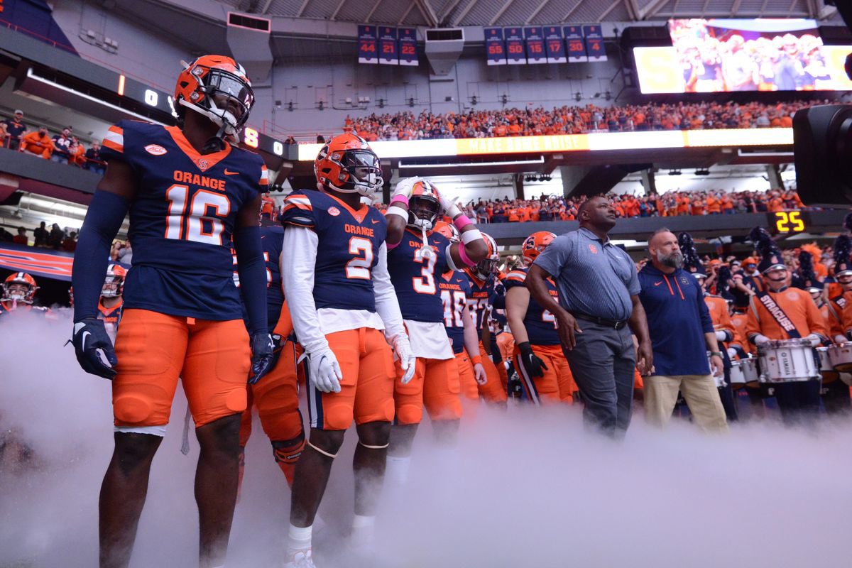 hicks_jaylin's tweet photo. Excited to be visiting Syracuse University on April 7th, Cant wait! @CuseFootball @Joespags12 @ionafootball @DL_theHUNT @CoachNunz https://t.co/FopbB0ihjB