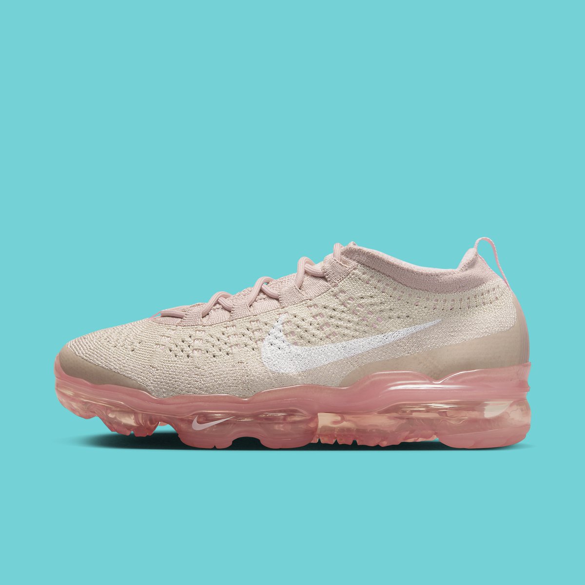 nike vapor max peach