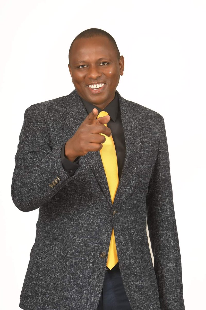 TheKaslim's tweet photo. Who is the real,sober &amp; best debator articulating wisdom well?

Like ❤️ for Hon Kimani ichungwah, national assembly majority leader &amp;

Retweet 🔁 widely for senator Godfrey Osotsi. https://t.co/AoZDE1wcSF