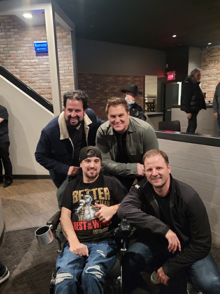 broadcastinbrad's tweet photo. Almost forgot to post this last week my family &amp; I got to attend the @YOUCANEdmonton comedy night at @ComicStripWEM &amp; I ran into my 3 biggest mentors &amp; supporters! So grateful to catch up @TSNRyanRishaug @EdmontonJack @LouDeBrusk just missing @GenePrincipe 

Thx again @KyleDube ! https://t.co/w69Jr1NobM