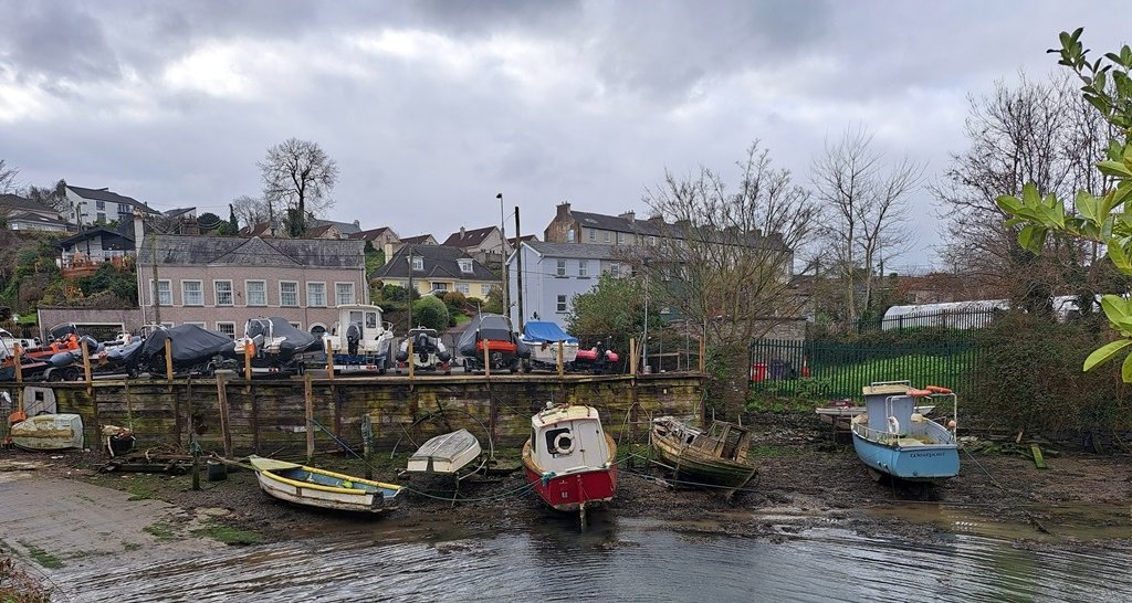SEASCAPES is no more on RTE Radio. Read my Opinion Blog on maritimeirelandradioshow.ie about the end of my 'maritime brainchild' after 34 years and what you can do to hear more now.