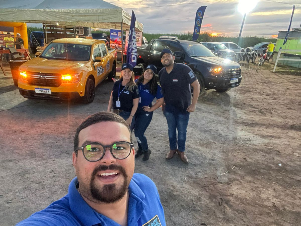 boraveneza's tweet image. Dos dias 23 a 26 a Divepe esteve na 1ª etapa da vaquejada ASSOVARN em Ceará-Mirim. Uma experiência incrível e de grandes oportunidades de negócio para sair de 0km. Tivemos exposição da Ranger e Maverick e muita energia Raça Forte💥

#FordDivepe #FordBrasil #ASSOVARN #Veneza