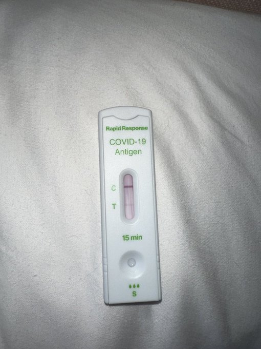 Wellllll that sucks 😒 everyone send me tv shows to watch while I&rsquo;m inside https://t.co/jwcPwCpmQo