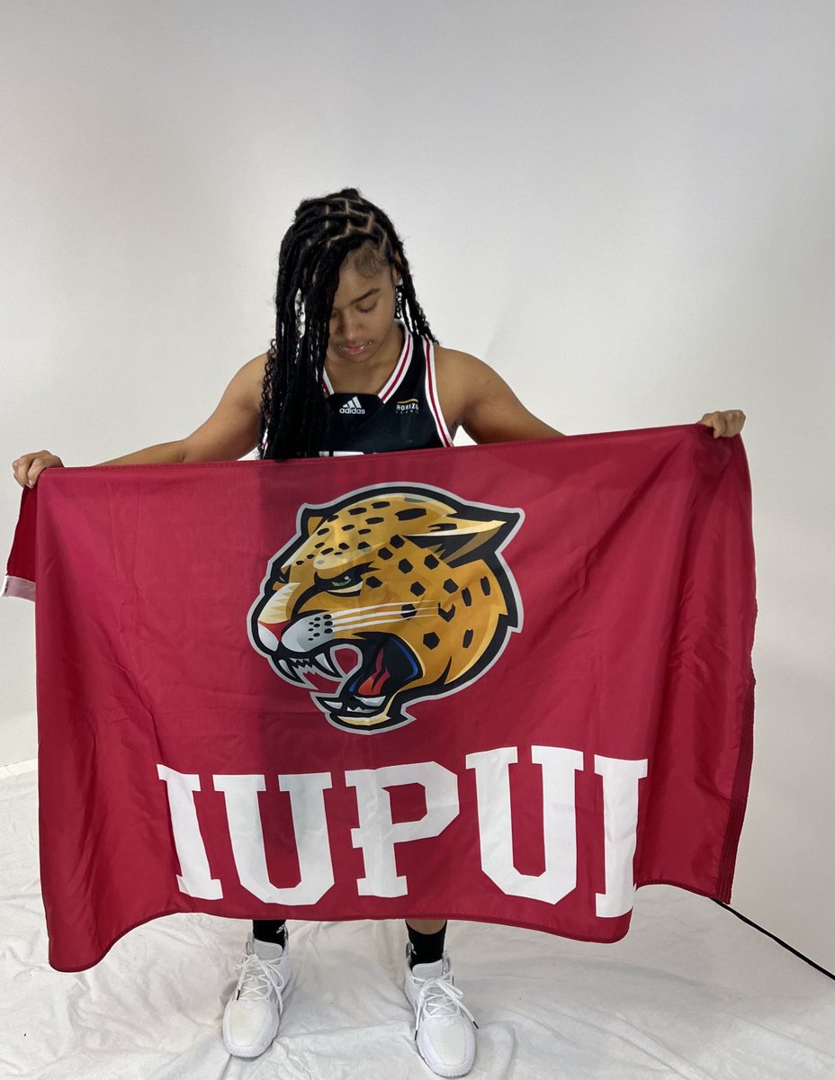 1 DOWN 4 TO GO FOR PERFECT SCORE ON SENIORS GOING TO COLLEGE CONGRATS <a href="/KaylinMoorehead/">Kaylin Moorehead</a>  <a href="/HYPELADYHOOPERS/">Doc</a>  <a href="/olivia_mcdavid/">Olivia McDavid</a>  COMING LATER TODAY ! <a href="/CoachKateBruce/">Kate Bruce</a> #ADIDAS #BELIEVETHEHYPE