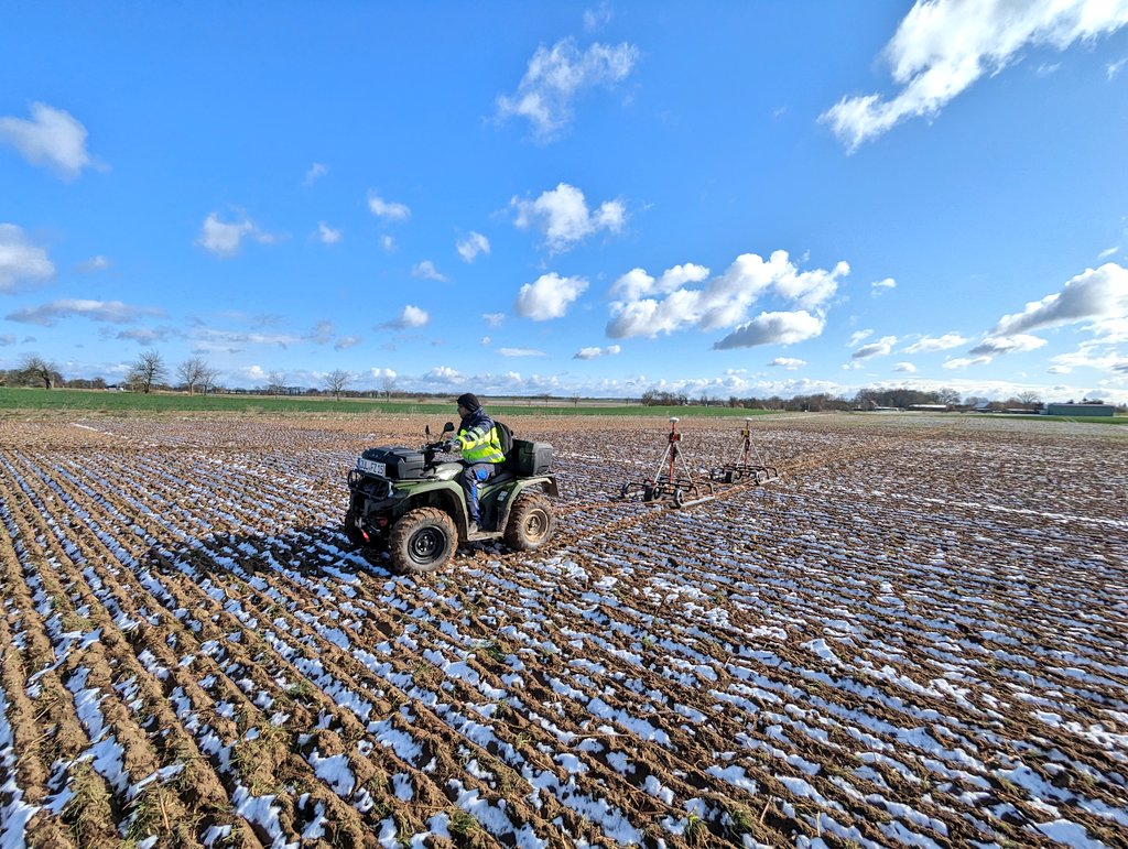 isalardogar's tweet photo. Out here doing soil survey and the snow and wind's biting harder than a teething baby, but the rainy clouds wave hello on their way out! #FieldDays #PhDDiary #ProximalSensing #SustainableAgriculture https://t.co/uF4ueKZUKQ