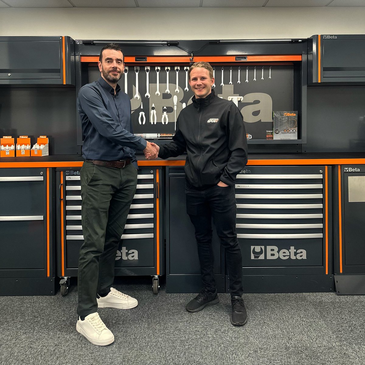 Danny Webb 99 tweet media