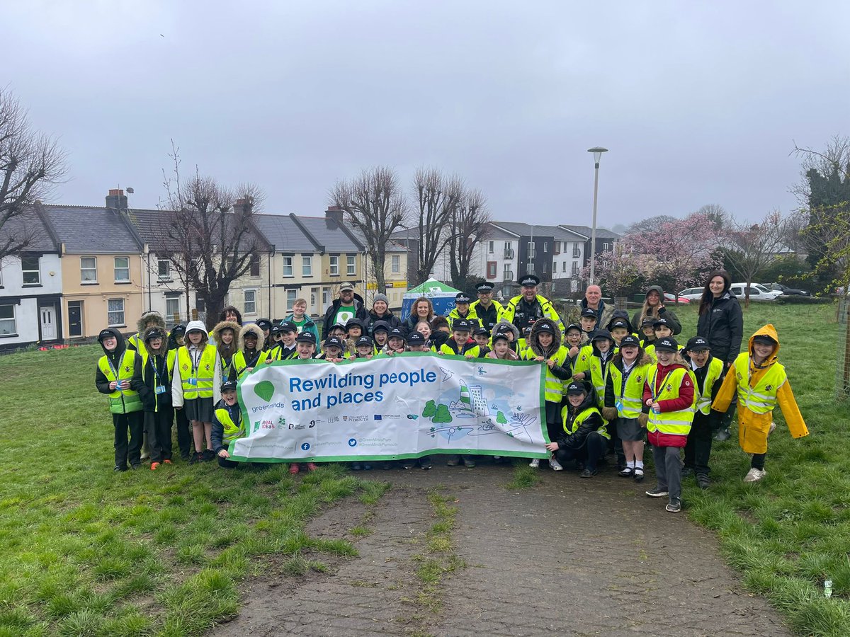 PlymouthVPC's tweet photo. Fantastic community social action day with Mini police in Alexandra Park…their faces say it all! 👮‍♀️💫🌸#safercommunities #engagement #minipolice @DrakePrimary @KeyhamBartonPly @GreenMindsPlym @KCPTPlymouth @DevonWildlife @DCPolVolunteers @DC_Police @BBCSpotlight @itvwestcountry https://t.co/6xon0ChPpz
