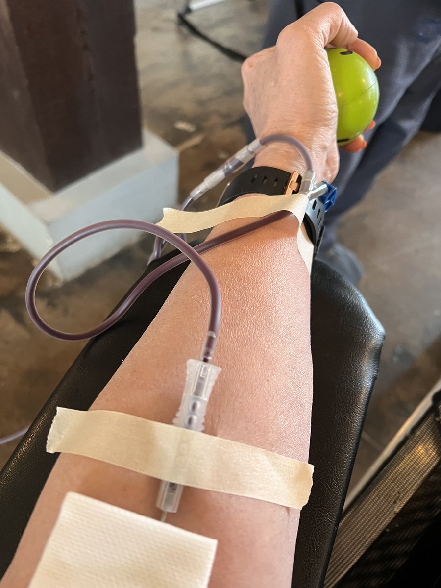 bonniesheeren's tweet image. Time to donate again!  Hearing patient stories at the Trauma Conference earlier this month here in Houston—made me vow to give whenever I could! #commitforlife #hcldr #pinksocks