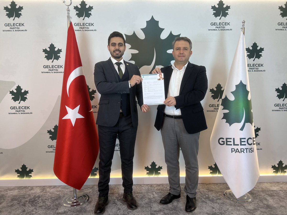 SemihKolsuz's tweet photo. Geleceğiz Yunus gibi gönüller yapmaya, yeniden ayağa kalkacağız Sakarya gibi sarılacağız “bir orman gibi kardeşçesine” ayrı gayrı olmak bize ar gelecek.  Bahar #istanbul için Gelecek 

28. Dönem İstanbul 3. Bölge aday adaylığı başvurumu yaptım. 
@Ahmet_Davutoglu 
@isamesihsahin https://t.co/dCur8QRDEr