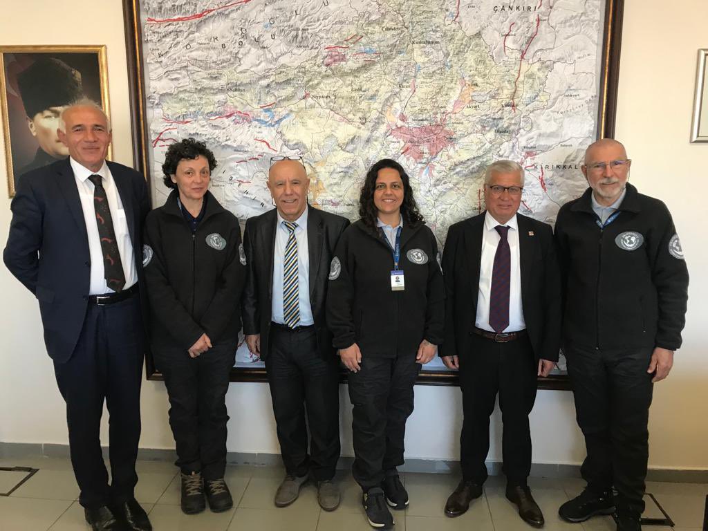 acaradnan06's tweet photo. Merkezi Brezilya'da bulunan Uluslararası Fraternity İnsani Yardım Kurulu temsilcileri ile deprem bölgelerinde yapmak istedikleri projeleri konuştuk. https://t.co/iFlLhpDEus