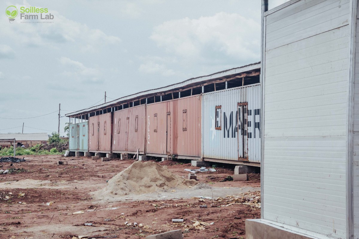 Cold storage facility
We've been putting in work behind the scenes

1.Cold storage
2.I'm working on a cold truck next

We want to ensure food gets to you fresh

@sFarmLab is committed to giving you value for money

#FarmerSamson #TheWizardFarmer #sfarmlab