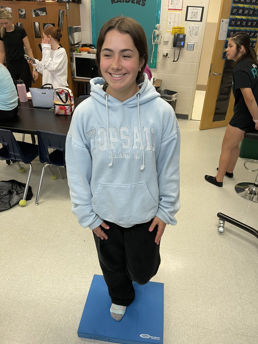 ReaganSportsMed's tweet photo. Ankle Rehab Lab in Sports Med 2 Today. https://t.co/Qyedk4v9Qr