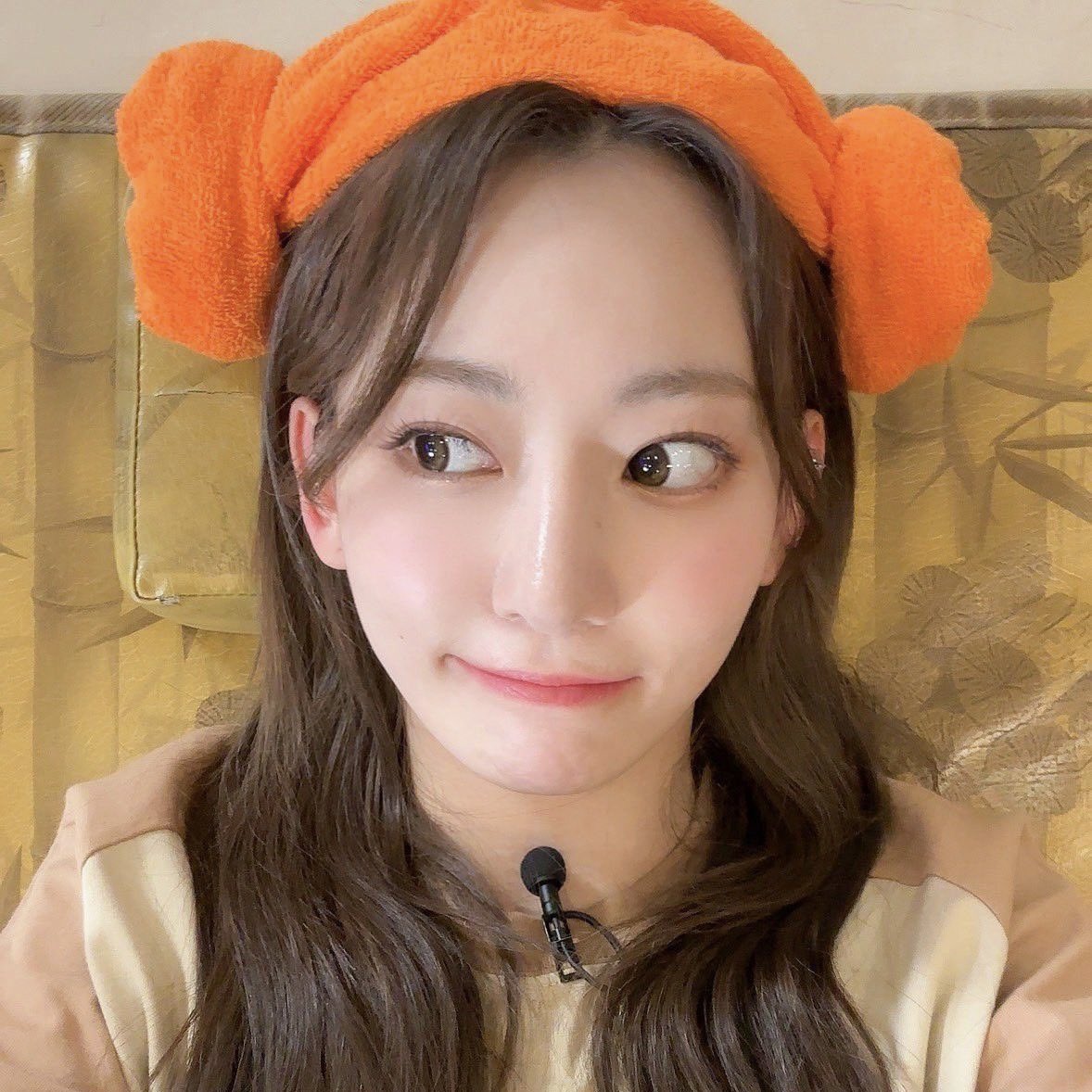 brforyeji's tweet photo. • sakura or eunchae https://t.co/4DkzHYFwQS