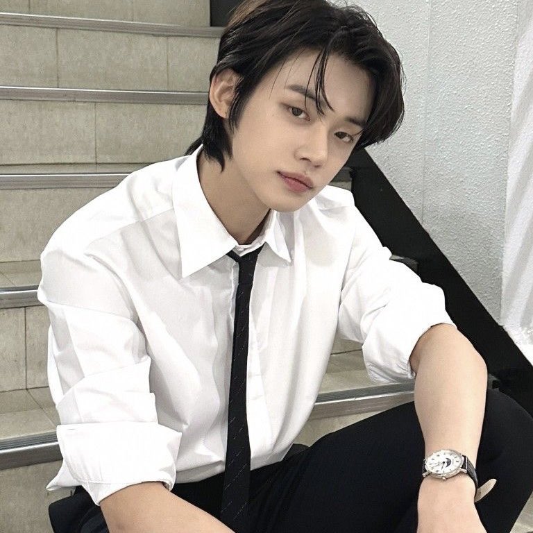 brforyeji's tweet photo. • yeonjun or huening kai https://t.co/TAt8NChSsU