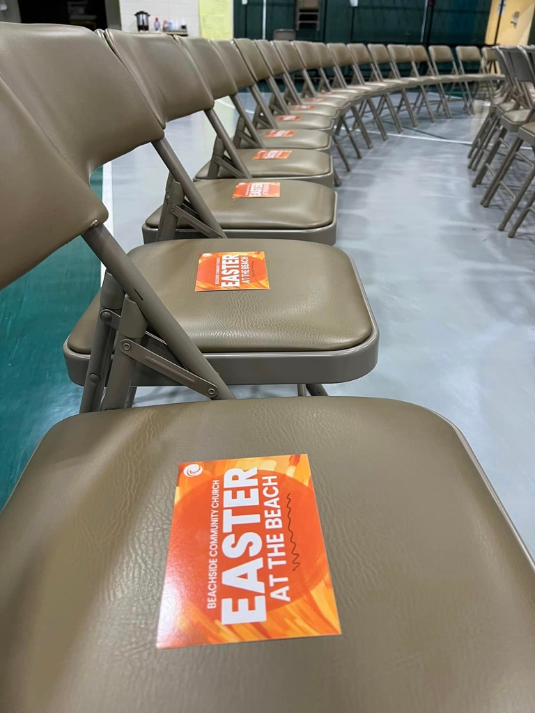 ChurchMotion's tweet photo. It's not every day that we see a #CMGinAction photo come through that has a furry friend in it! 🐾

We love seeing photos of #ChurchMotionGraphics visuals being used at your churches – whether it's on your screens or printed materials.

👉 https://t.co/wKITZOql7r https://t.co/VTfblOwtlY