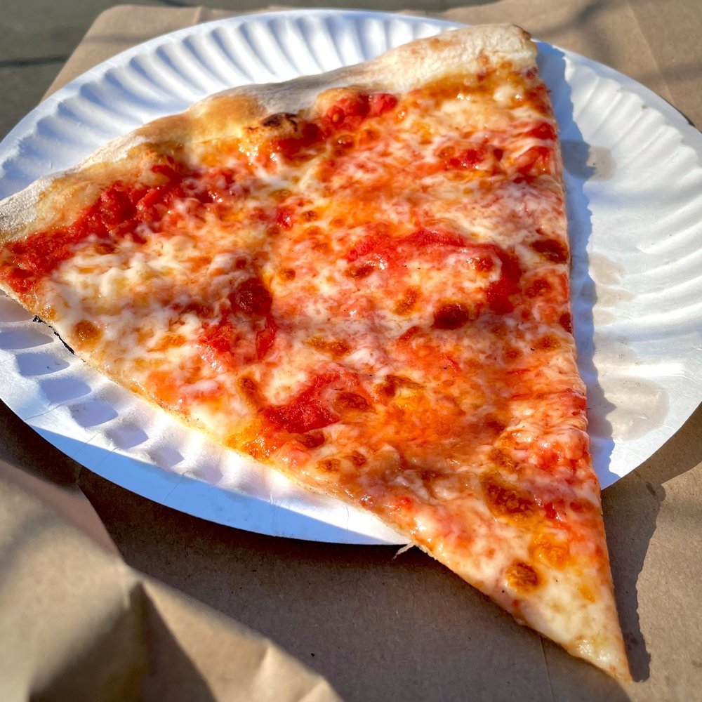 DadHasADD's tweet photo. And finally, in the last of the I'll-Eat 8 matchups, bacon (12) takes on New York-style cheese pizza (15).
#TOEF https://t.co/aSHmpU4Yue
