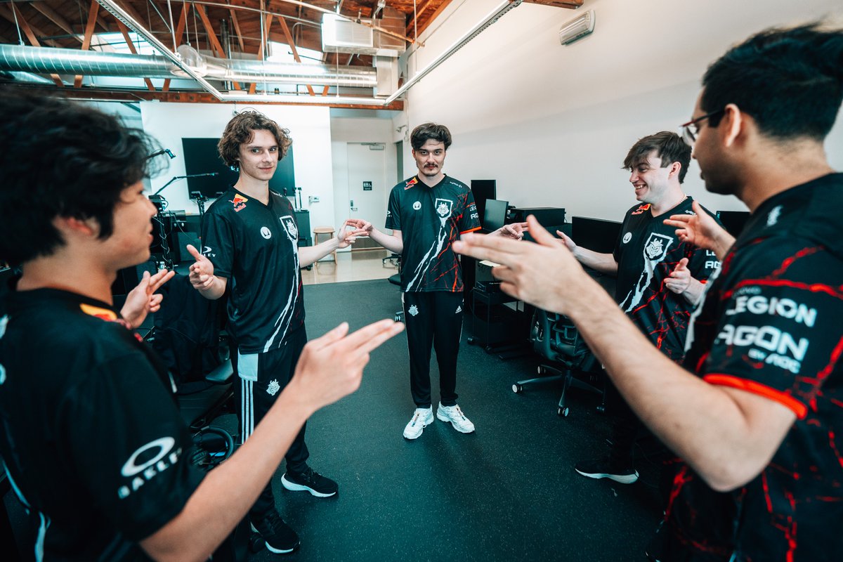 g2-valorant-on-twitter-jett-roulette-vs-faze-tonight