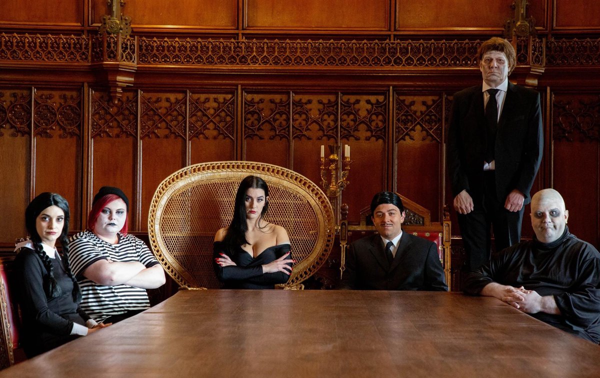 👀When you meet the in-laws for the first time...👀

How will Wednesday's boyfriend cope when he meets her creepy and kooky family? Book your tickets to find out - only 11 weeks until opening night!

🎟Ticket link in bio🎟️
🏰 <a href="/AllertonCastle/">Allerton Castle</a> 
📸 Simon Charles Photography