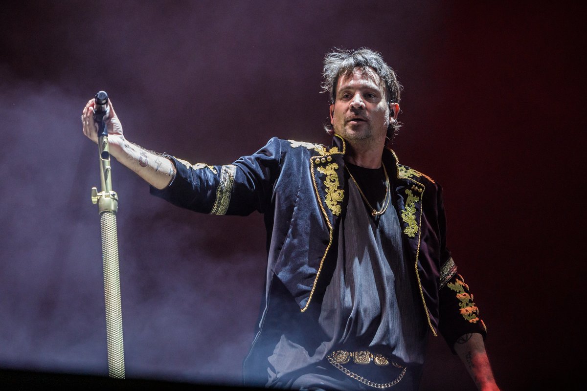 lollapaloozaar's tweet photo. Chano dio un show hermosooooo! @CHANOTB https://t.co/m6AYMcM4yr