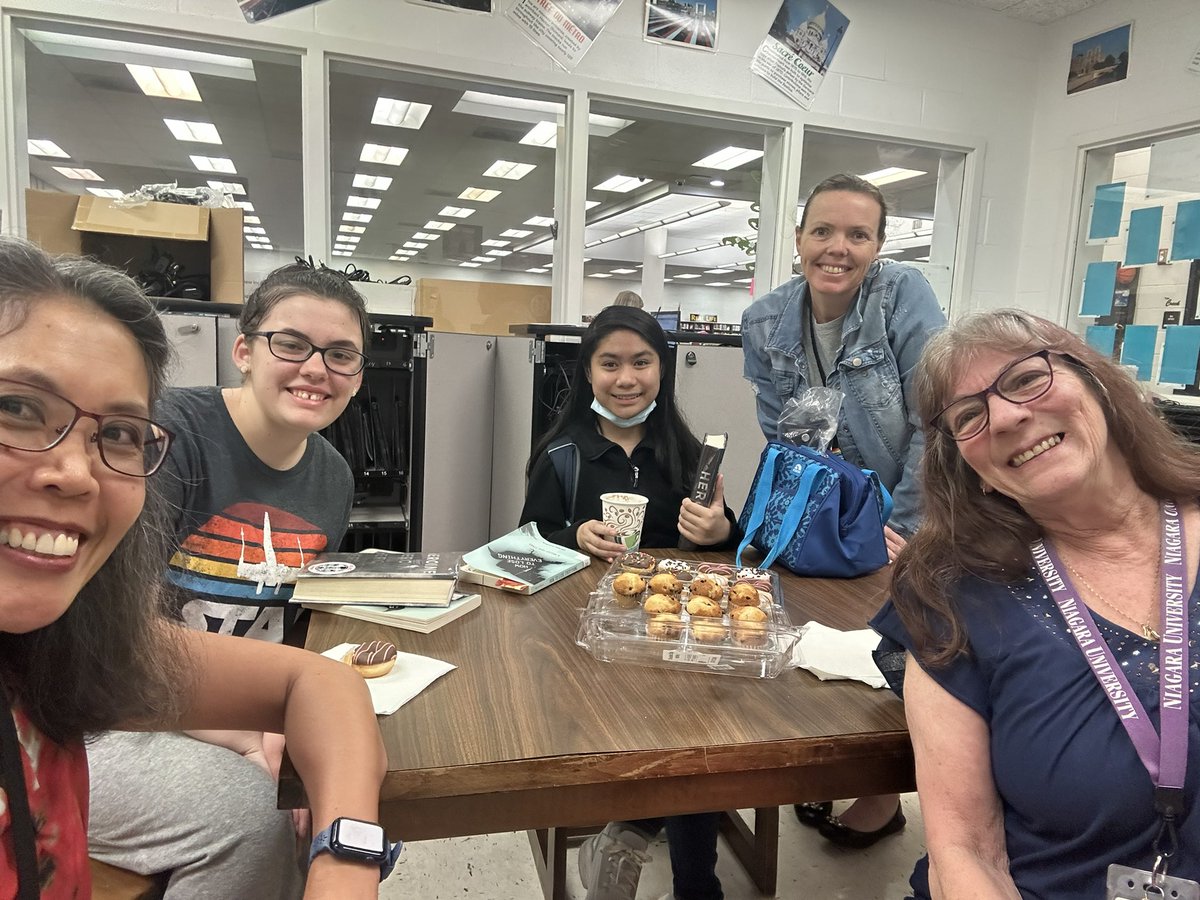 Another book club meeting is in the books! We read @PhilippMattheis book How to Lose Everything. Thoughtful discussion on peer pressure and the choices one makes was a great way to start the day. We will read one more book for this school year. Stop by the #library for more info!