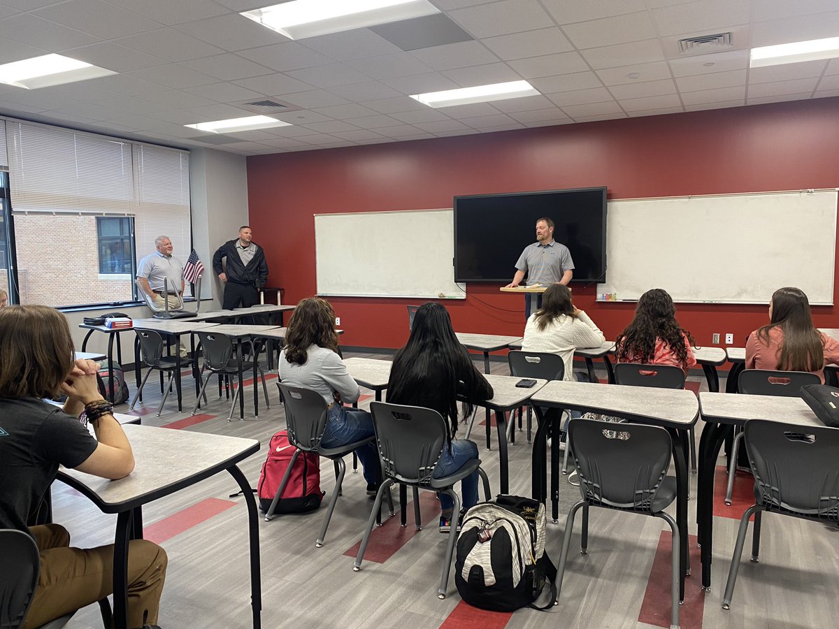 Today Avery/Mitchell Correctional spoke with our students about opportunities available at their facility. Students will next attend a field trip to the facility. Thank you for sharing with our students today. #AveryCTE
