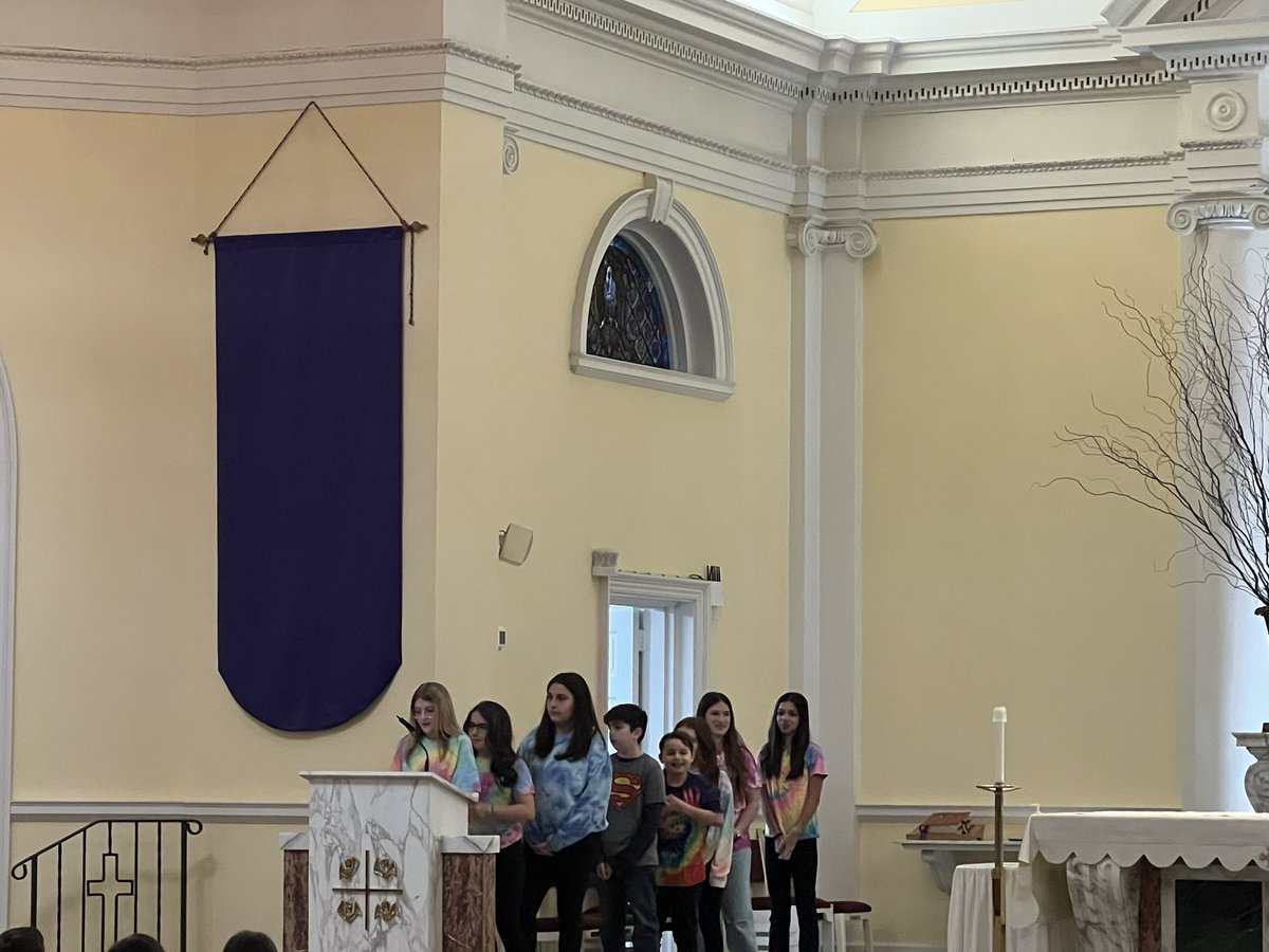St. Clare School tweet media