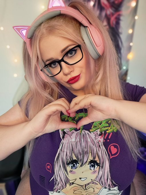 I have new wishlist: https://t.co/HLTXJ9IYGS ❤️❤️❤️  All things I really need / want ❤️ write me if you<a href="/tag/gamergirl"class="tags"><span>#gamergirl</span></a><a href="/tag/czech"class="tags"><span>#czech</span></a><a href="/tag/gamers"class="tags"><span>#gamers</span></a><a href="/tag/egirls"class="tags"><span>#egirls</span></a><a href="/tag/tuesdayvibe"class="tags"><span>#tuesdayvibe</span></a>