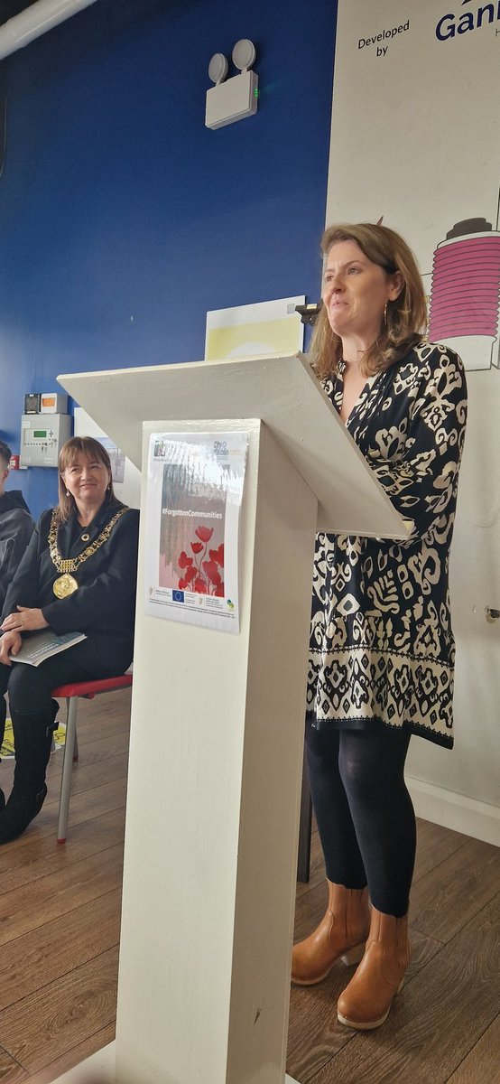 FlutterbyBermo's tweet photo. @theiveaghtrust attended the launch by @LordMayorDublin Cllr @caroline1conroy today of ''ForgottenCommunities" research by @pinkflower_re in #Clongriffin funded by #CDYS & @NS_Partnership
#PhotoVoice
Now to solutions! https://t.co/FdE4Itskgz