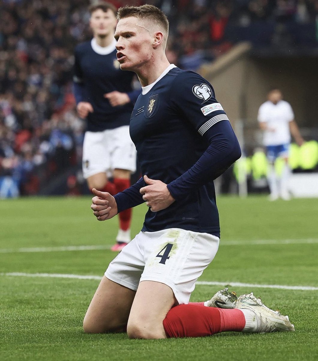bwbonnette's tweet photo. What has gotten into 🏴󠁧󠁢󠁳󠁣󠁴󠁿 Scott McTominay?!

🆚 Cyprus ⚽️⚽️
🆚 Spain ⚽️⚽️

4 goals, 75 minutes played. On a hattrick vs. Spain. 🤩 https://t.co/dPjyqZ7grQ