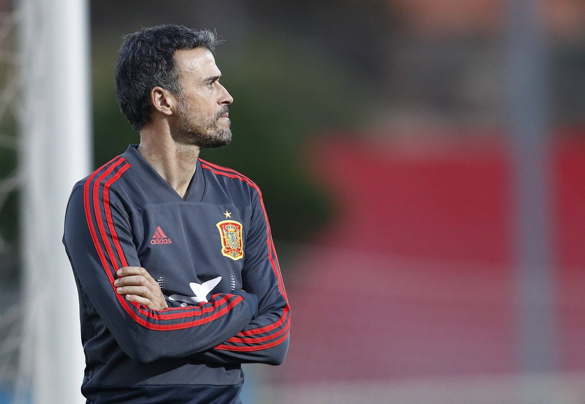 CholismoATM's tweet photo. Bravo por los locos que tuvieron personalidad y se atrevieron, triunfando o no, a llevar la contraria a los de siempre por el bien de la selección. https://t.co/InddOIAWdq