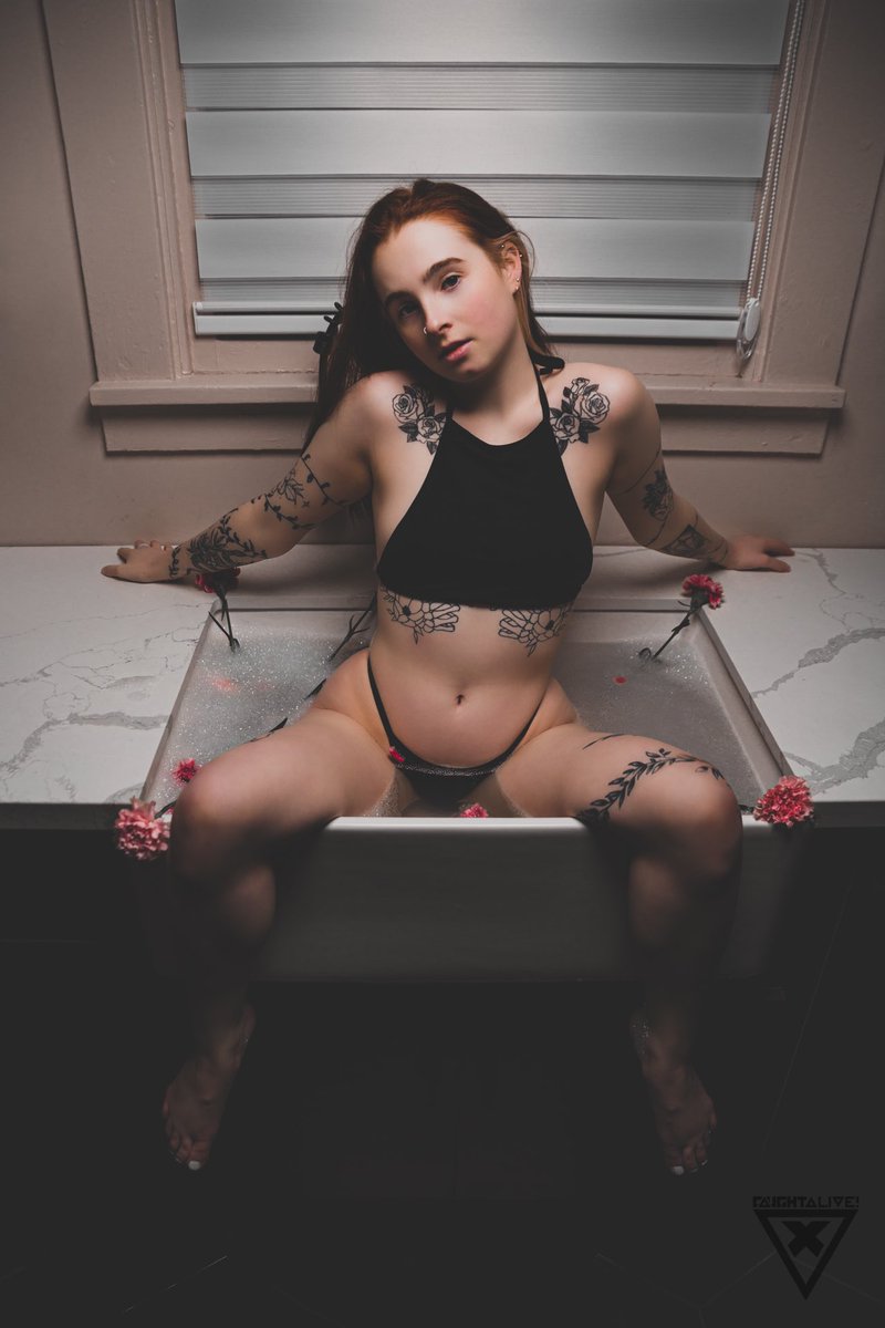 Caught Alive! Media tweet media