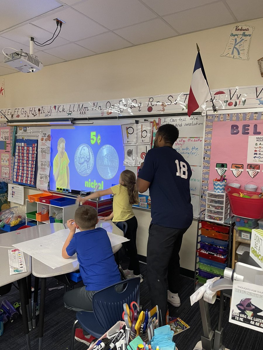 HaggarMariners (@haggarmariners) on Twitter photo We had a special visitor in <a href="/Haggar1st/">Haggar 1st Grade</a> Grade! Mr. Overton rapped our money song with our students as we reviewed our money unit. #haggarlearns We had a special visitor in <a href="/Haggar1st/">Haggar 1st Grade</a> Grade! Mr. Overton rapped our money song with our students as we reviewed our money unit. #haggarlearns