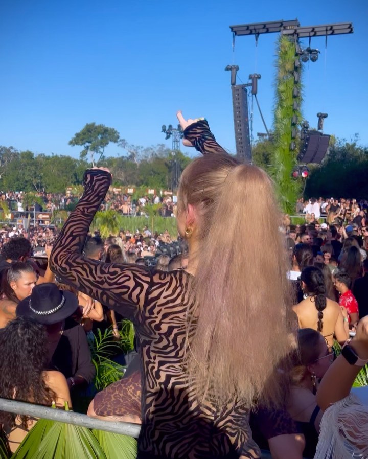 FatimaRashedPo's tweet image. If you sleep enough, you don't have to wake up in your life.