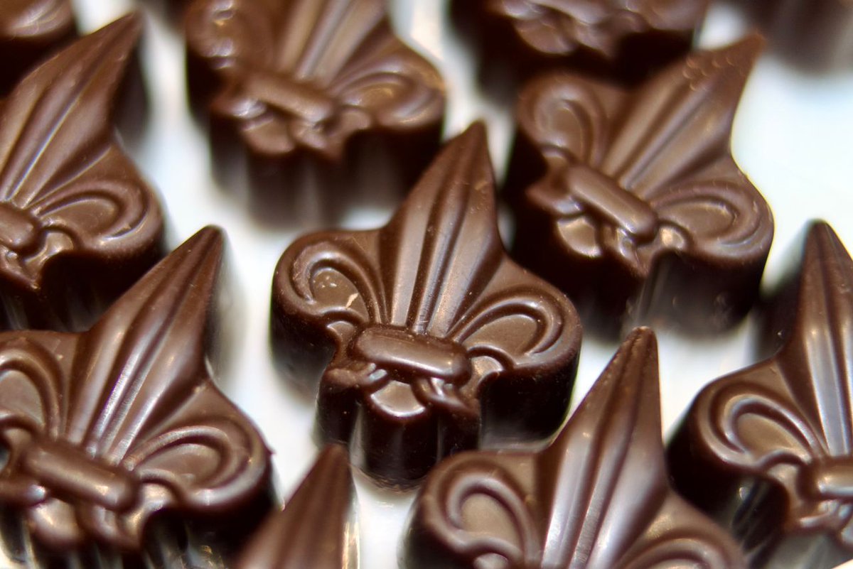 Miren la delicia de #bombones que te esperan en <a href="/LaPralineCcs/">LaPralineChocolatier</a>, visítalos en Piso 1, para que te deleites el paladar.