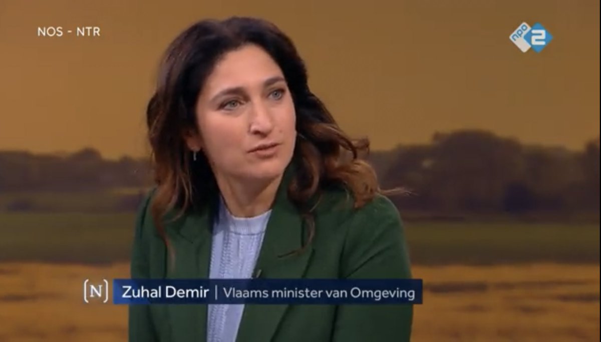 De Nederlandse boeren die ik vandaag bij <a href="/LTONederland/">LTO Nederland</a> sprak willen vooral duidelijk. Vier jaar na jullie stikstofarrest weten ze totaal niet waar ze aan toe zijn. Dat vreet aan ze. #Nieuwsuur