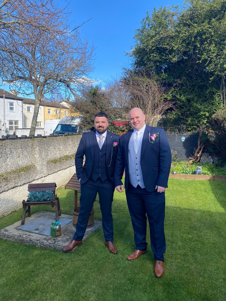 Congratulations to Dean who got married recently 🤵 🍾 

“The suits were perfect and everyone thought the suits were amazing. Thank you for helping make my wedding day so special.
I will recommend you to anyone I can.
Thank you again”

#teamgroom #weddingsuits #groomsuit #bestman